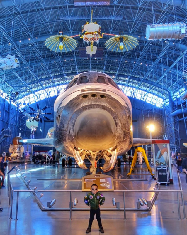 @masonabba - Space Shuttle Discovery at Steven F. Udvar Hazy Center - Air and Space Museum