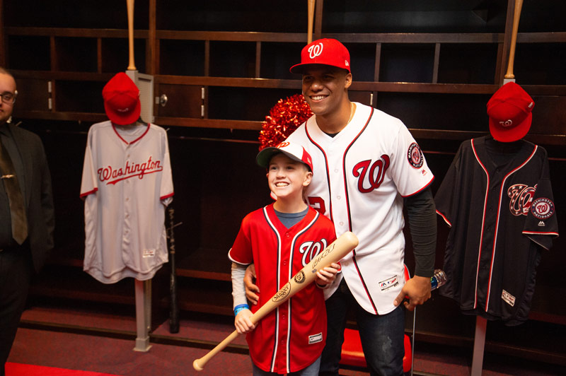 Washington Nationals introduced new alternate jersey at WinterFest