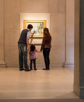 Family at the Smithsonian Freer|Sackler Galleries on the National Mall - Free museums in Washington, DC