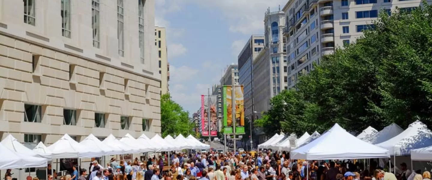 Capital Harvest on the Plaza - Fresh Produce Farmers' Market in Washington, DC Federal Triangle